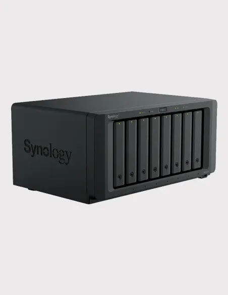 Synology DS1825+ vue avant 8 baies, NAS professionnel sans disques, ports Ethernet et PCIe